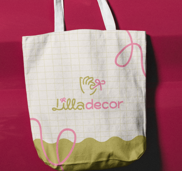 tote bag mockup in psd kopia